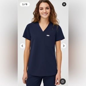 Catarina One-Pocket Scrub Top - XS / Navy